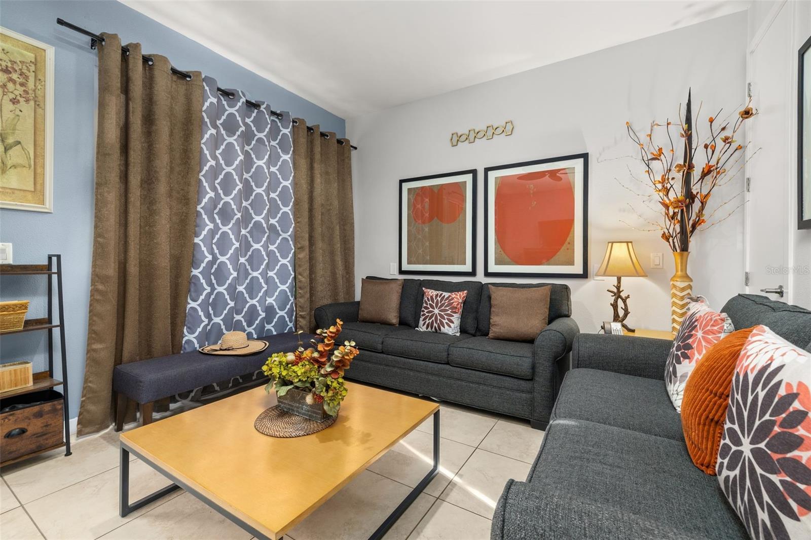 REGAL OAKS AT OLD TOWN - Residential