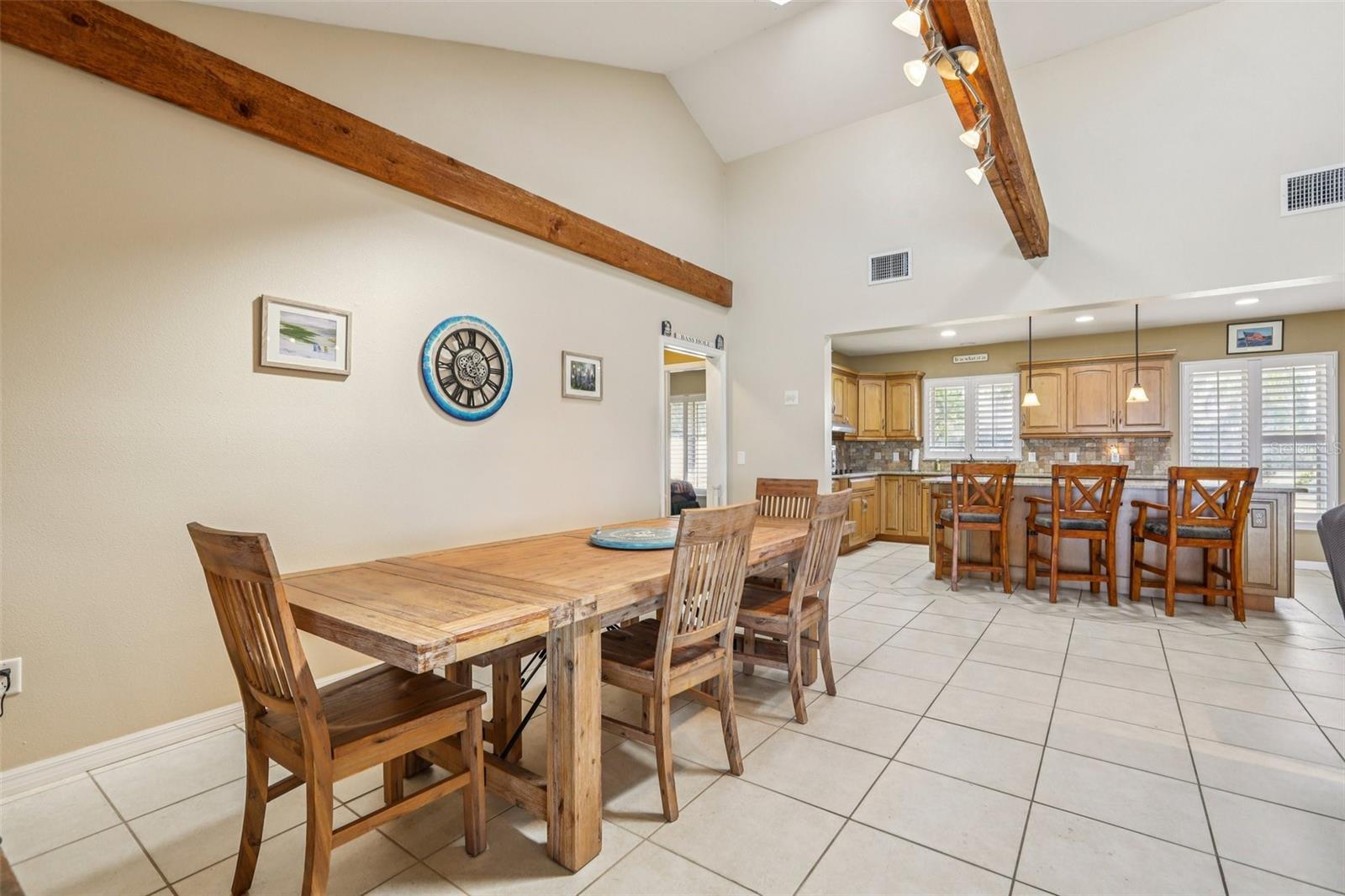 MAGNOLIA SHORES - Residential