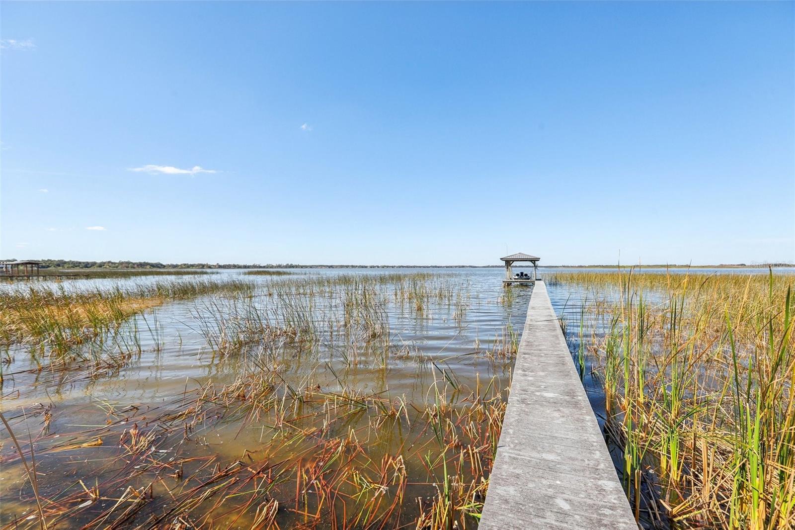 MAGNOLIA SHORES - Residential