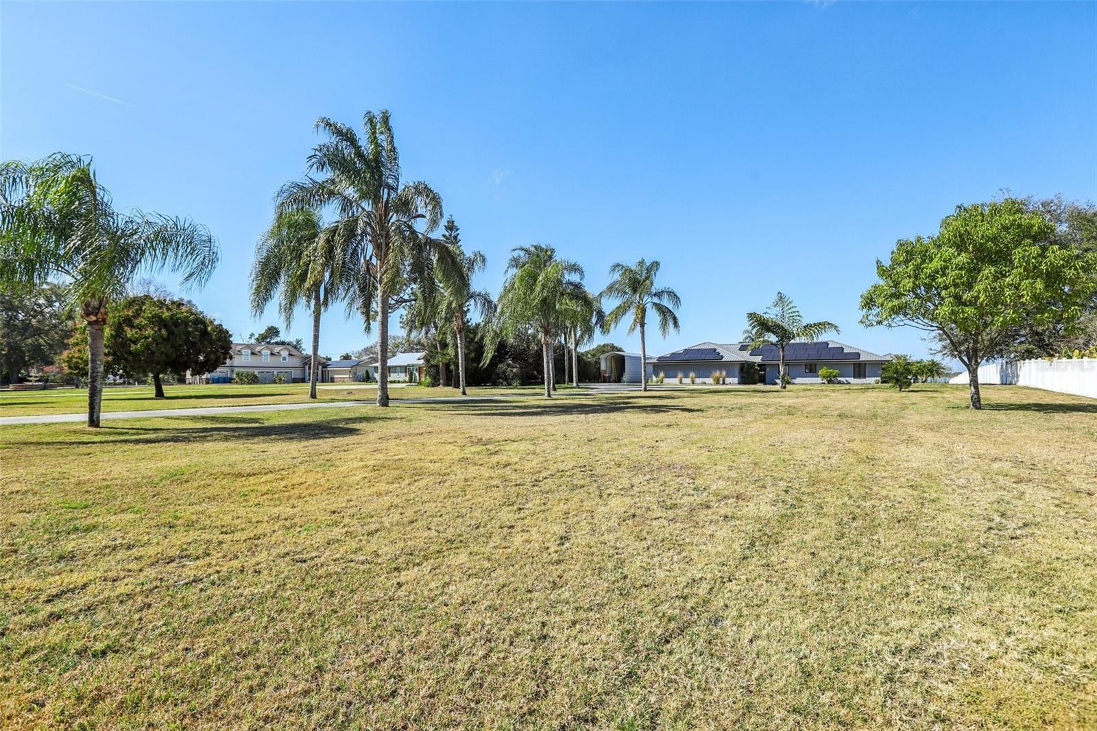 MAGNOLIA SHORES - Residential