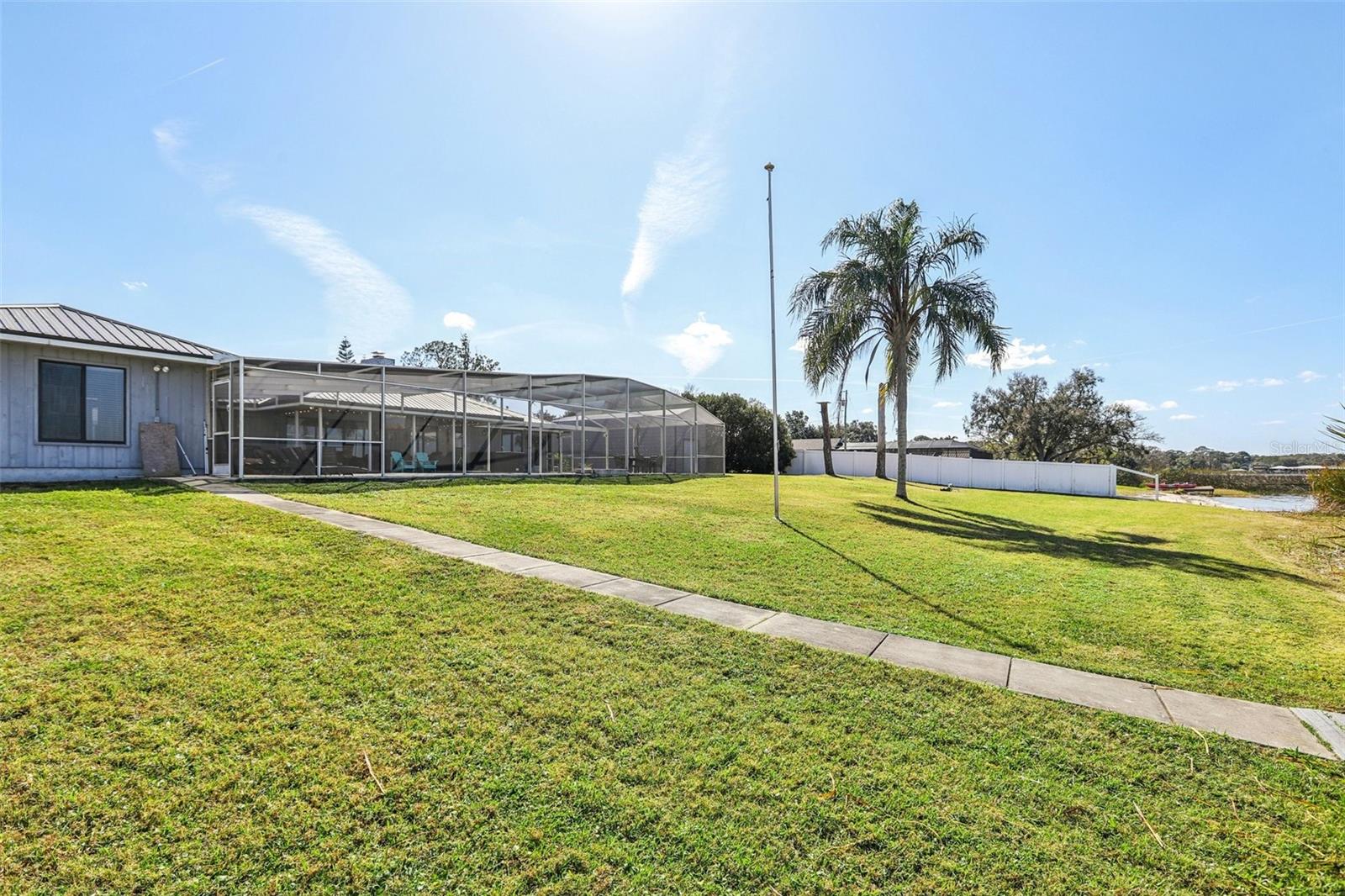 MAGNOLIA SHORES - Residential