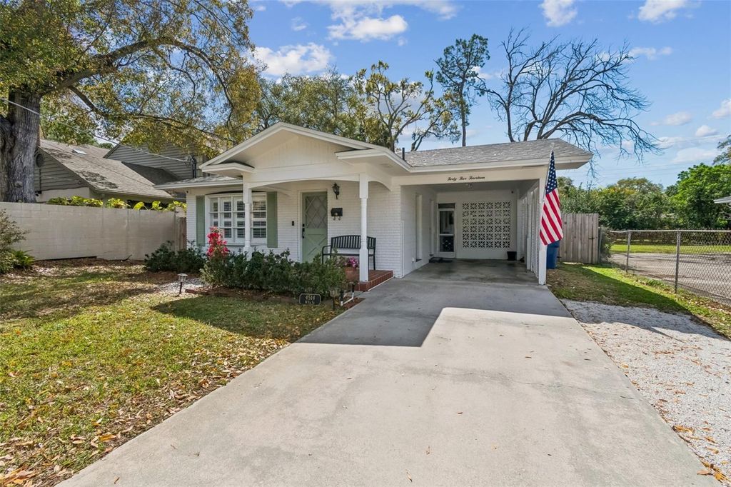 Photo of 4514 W Fig Street, Tampa, FL 33609 (MLS # TB8482709)