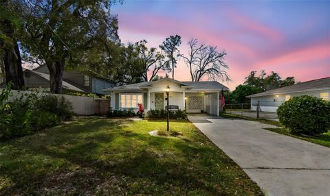 Photo of 4514 W Fig Street, Tampa, FL 33609 (MLS # TB8482709)