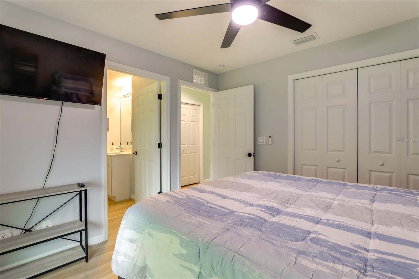 CITY HOMES AT CYPRESS WALK - Residential Lease