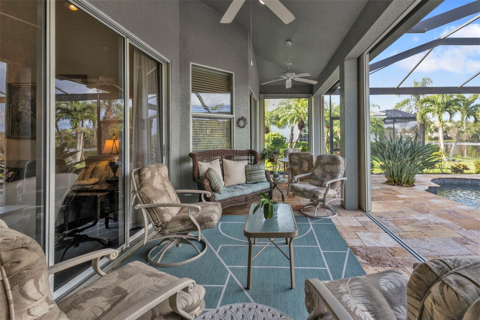 RIVERWOOD - Residential