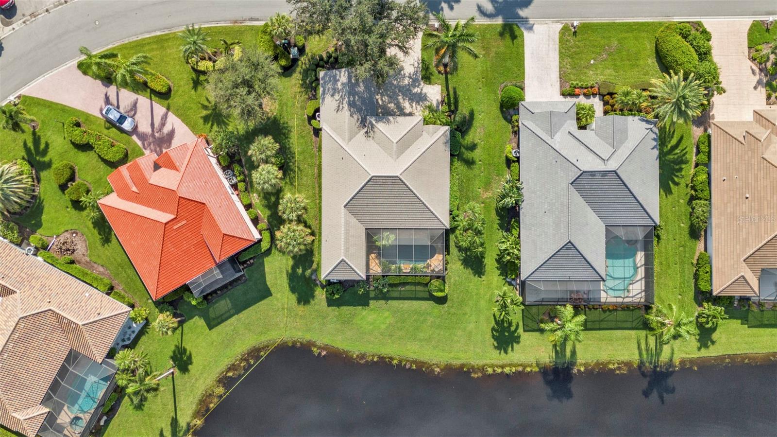 RIVERWOOD - Residential