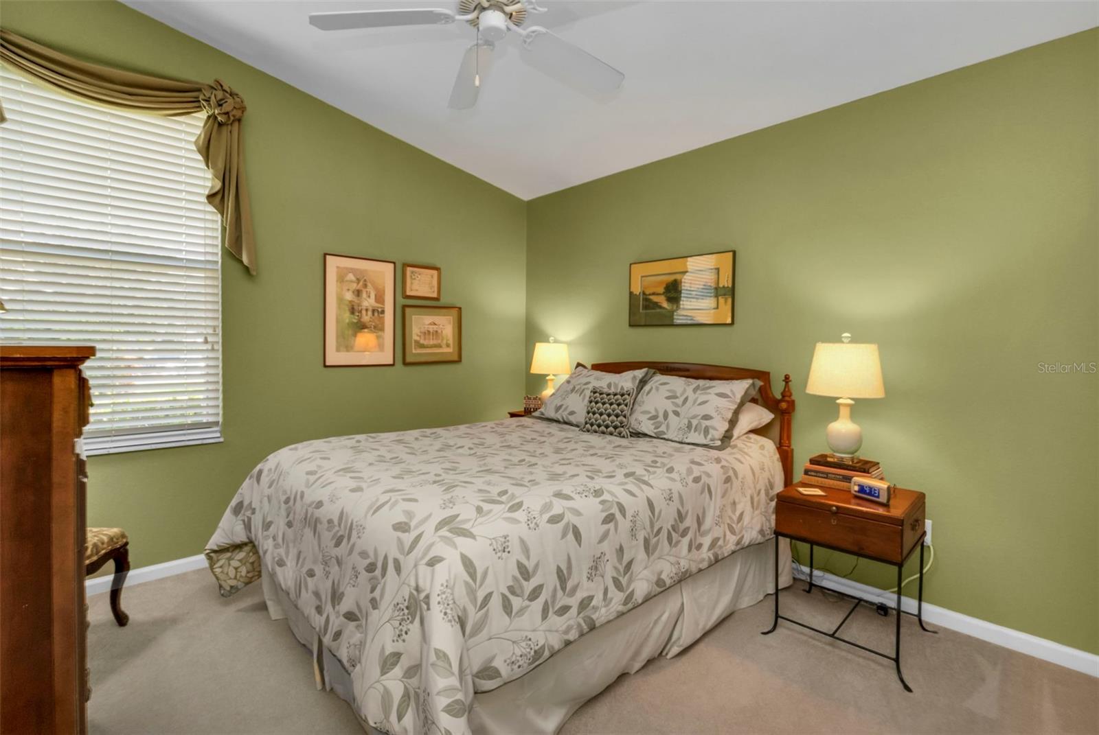 RIVERWOOD - Residential
