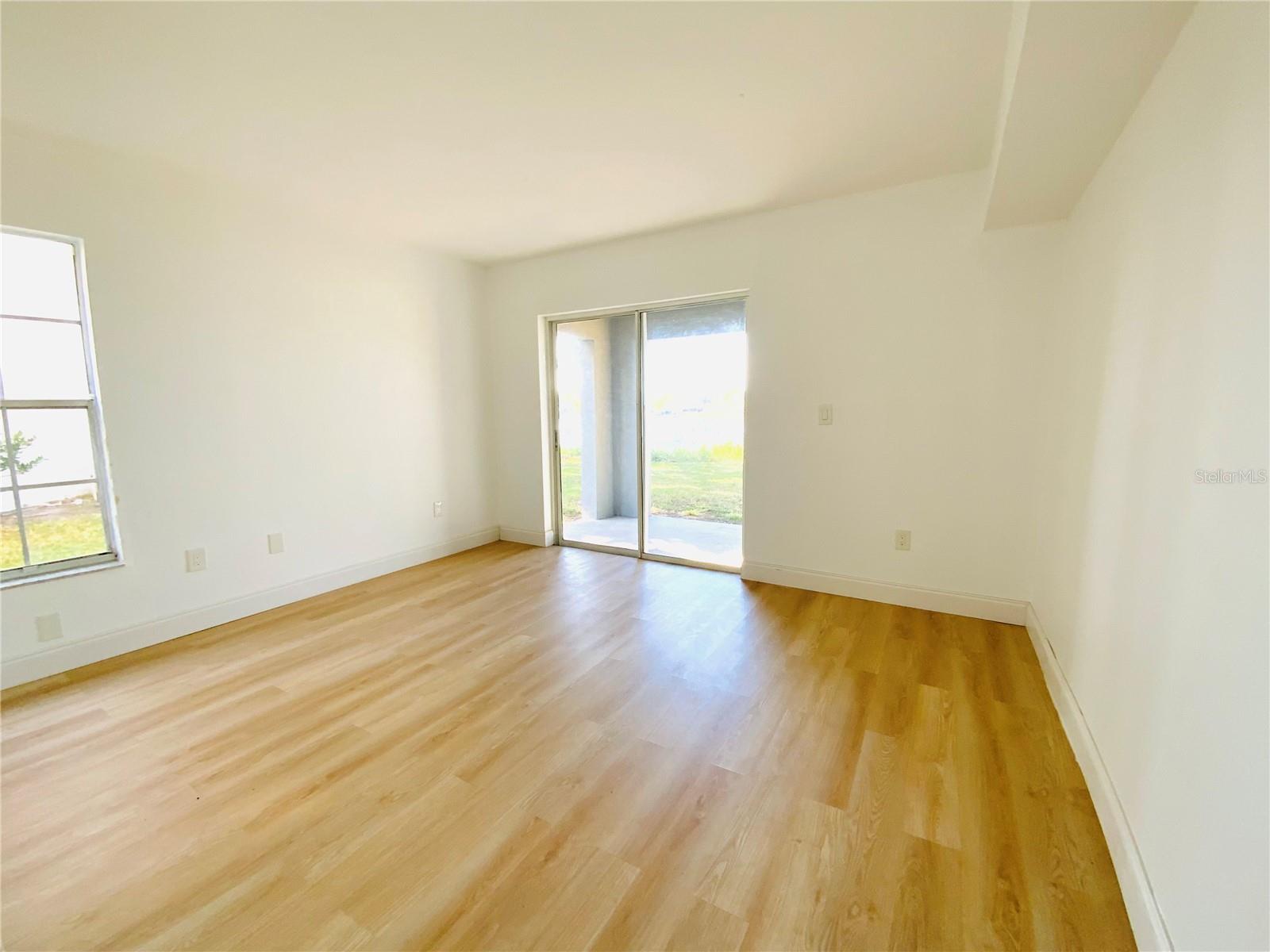 WATERSIDE CONDO III - Residential Lease