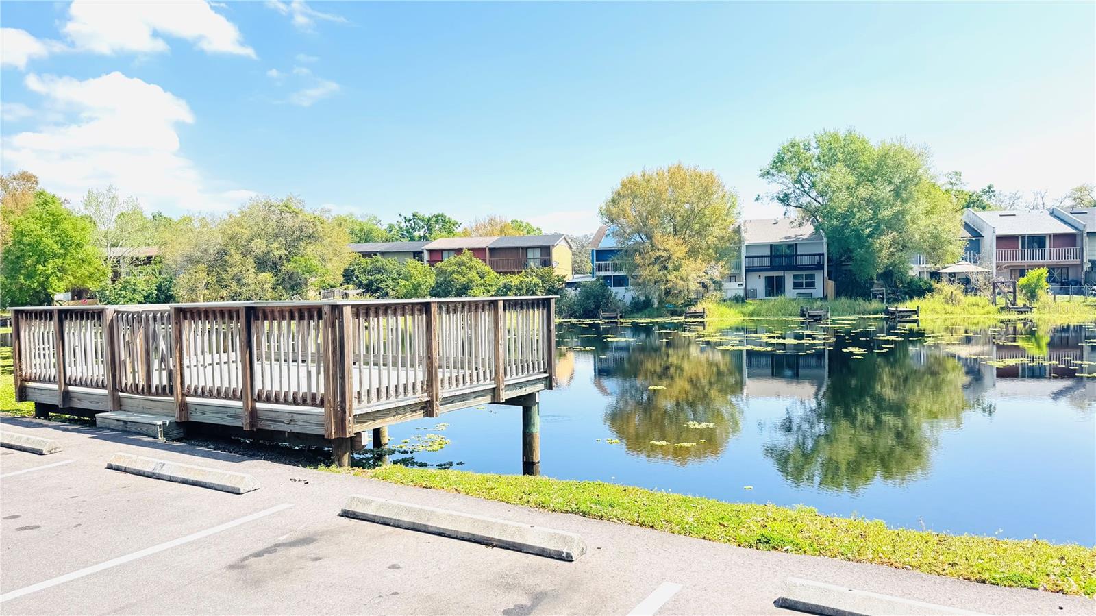 WATERSIDE CONDO III - Residential Lease