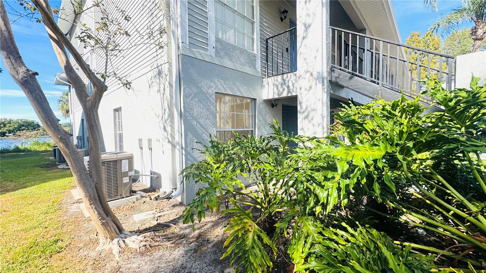 WATERSIDE CONDO III - Residential Lease