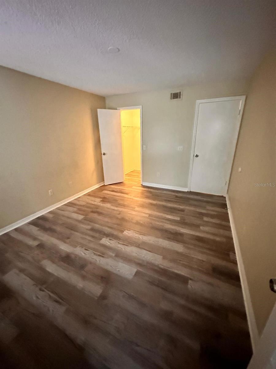 VENETIAN PLACE - Residential Lease