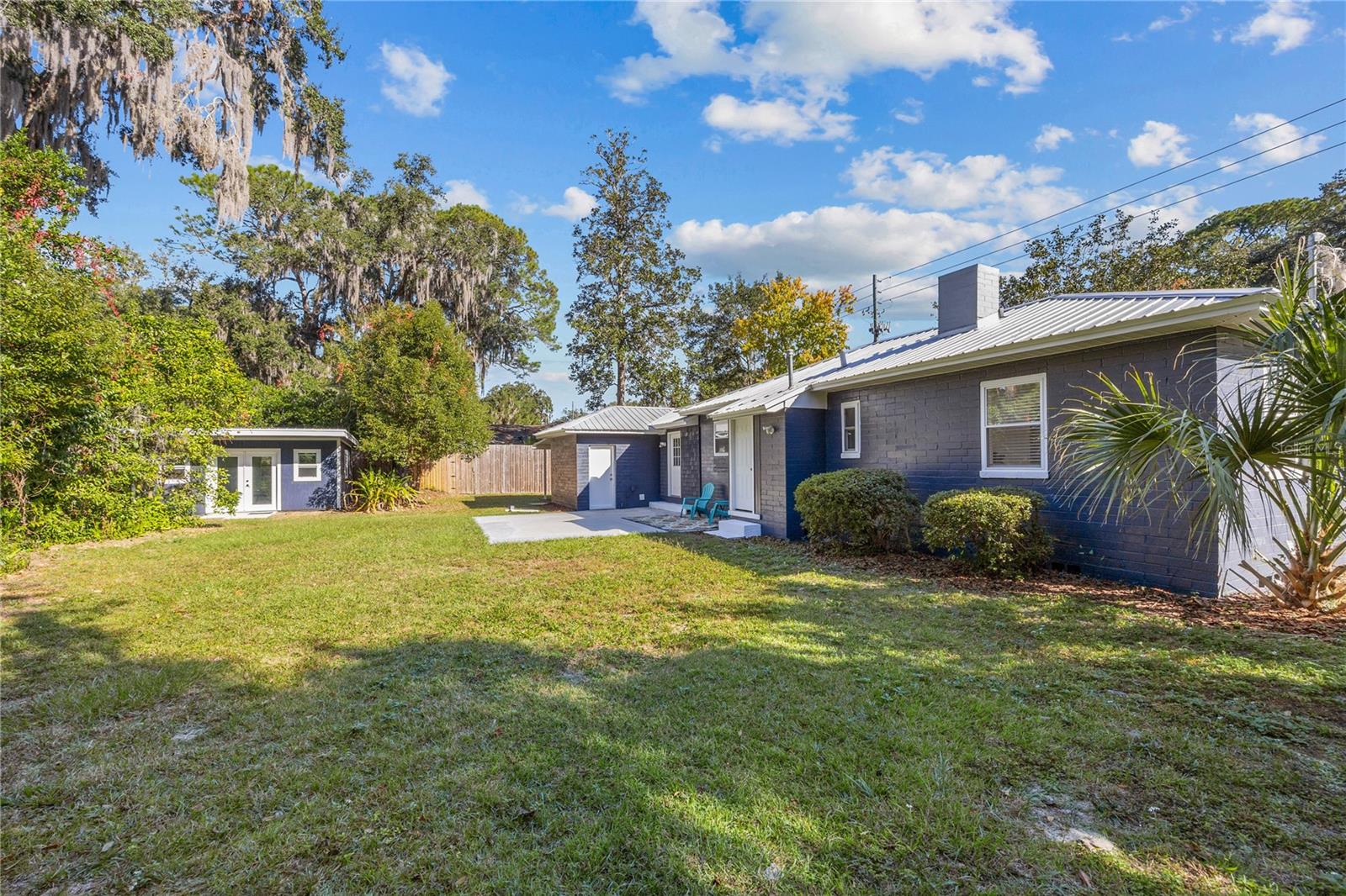 HIGHLAND COURT #1 - Residential