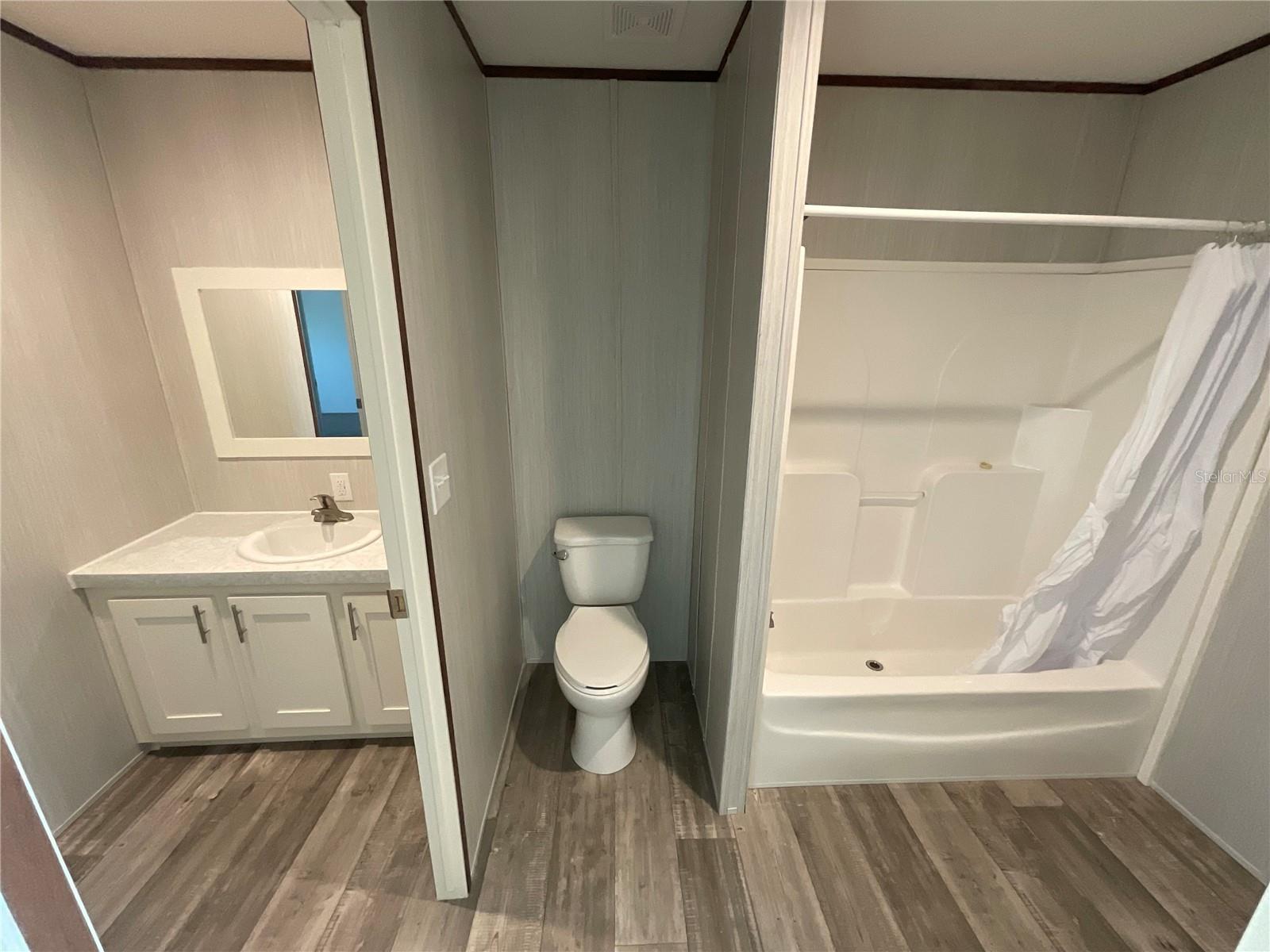 MIXON EAST ESTS - Residential