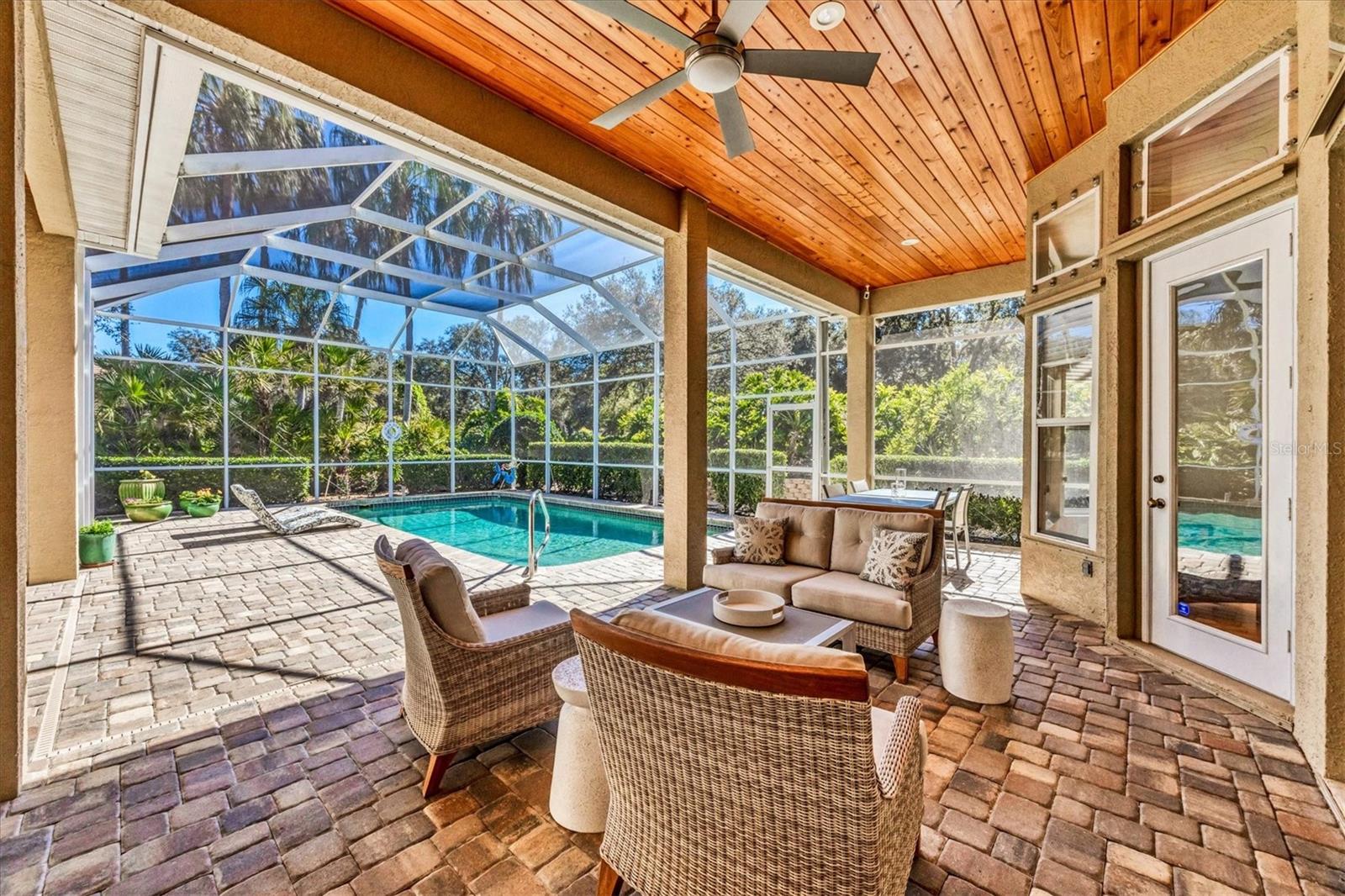 UNIVERSITY PARK - Residential