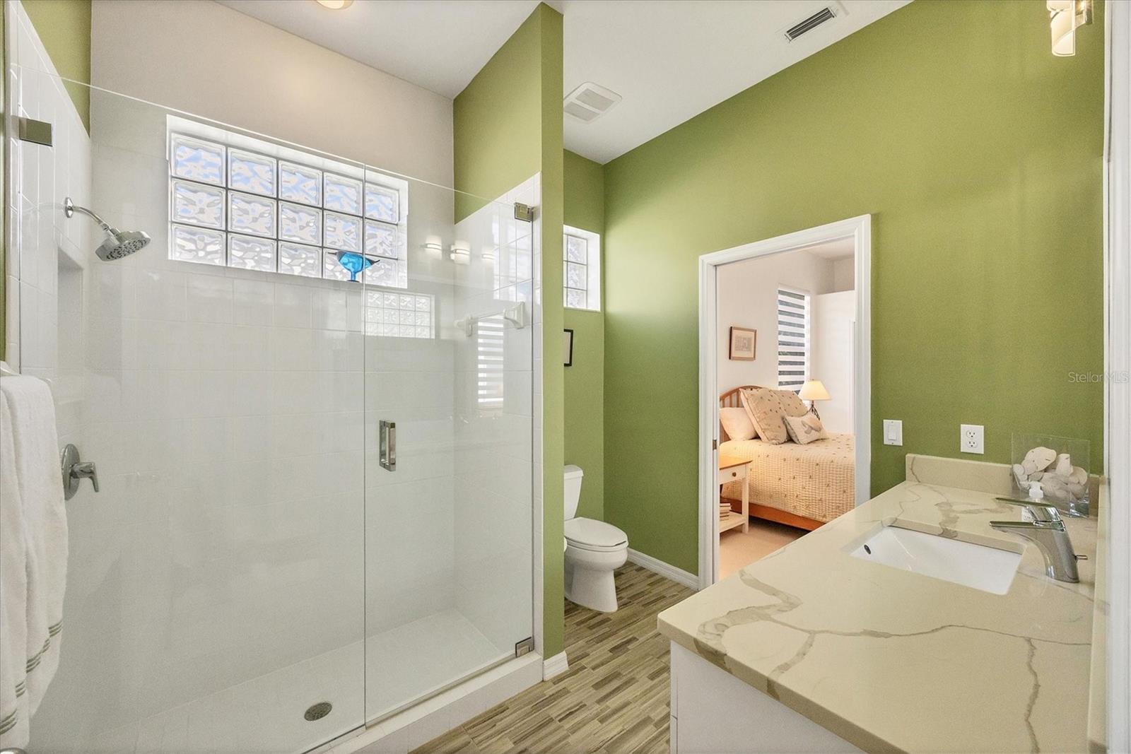 UNIVERSITY PARK - Residential