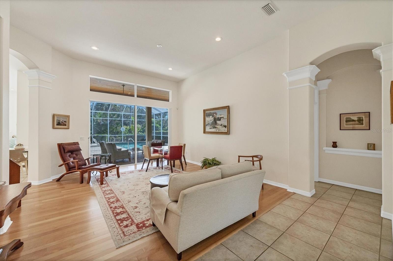 UNIVERSITY PARK - Residential