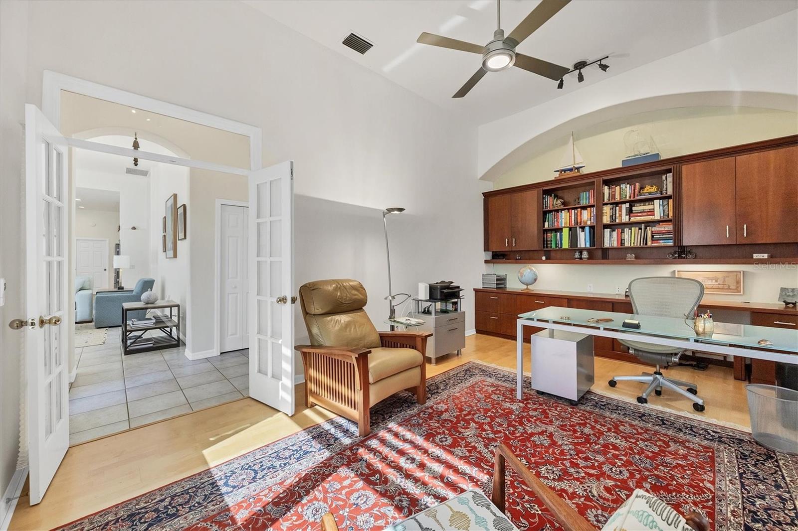 UNIVERSITY PARK - Residential