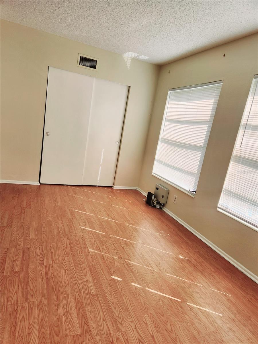 ON TOP OF THE WORLD - Residential Lease