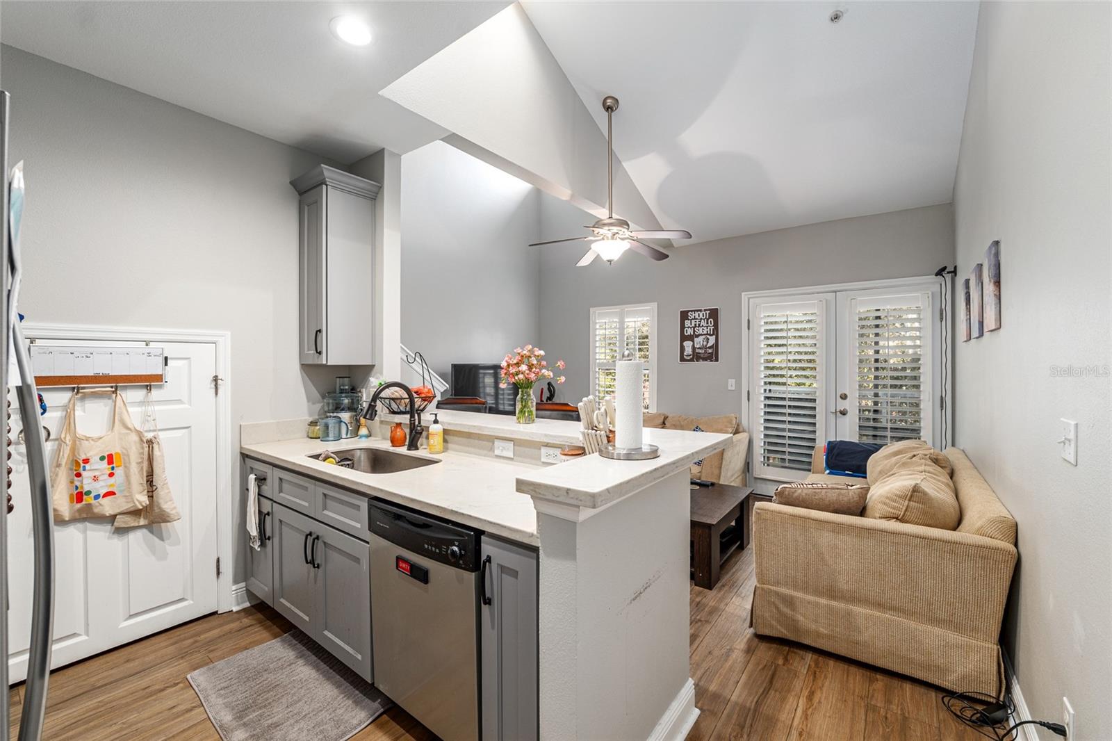 LIONSGATE CONDO - Residential