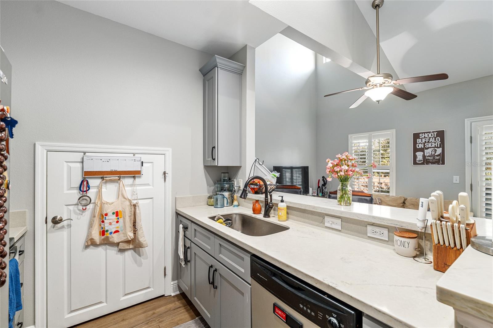 LIONSGATE CONDO - Residential