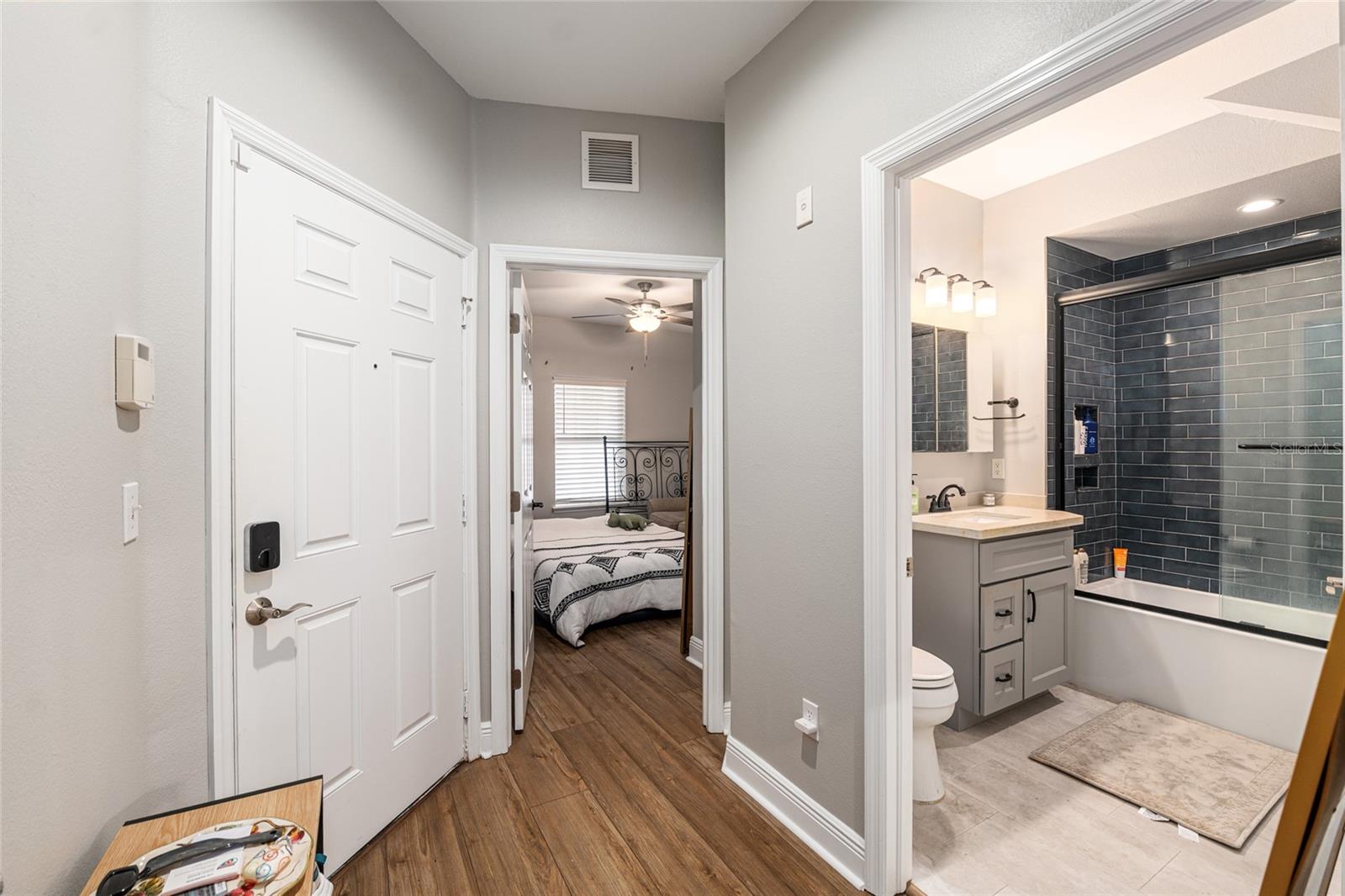 LIONSGATE CONDO - Residential