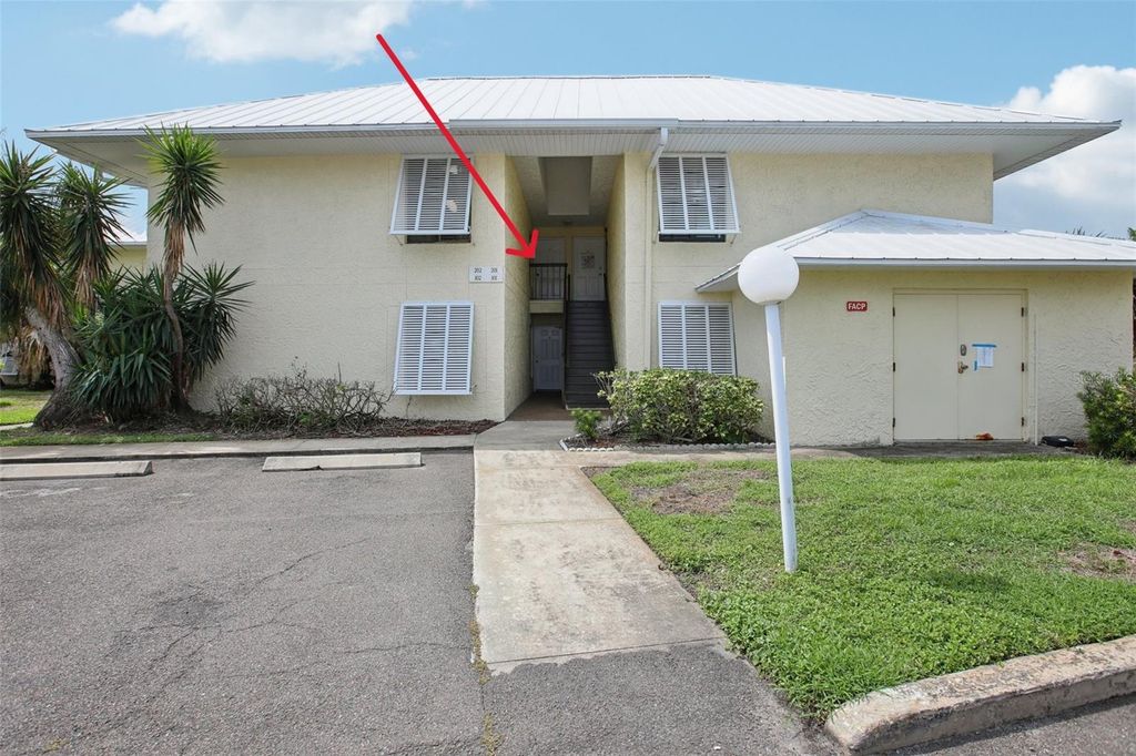 Photo of 7300 Sunshine Skyway Lane S #202, St Petersburg, FL 33711 (MLS # TB8423870)