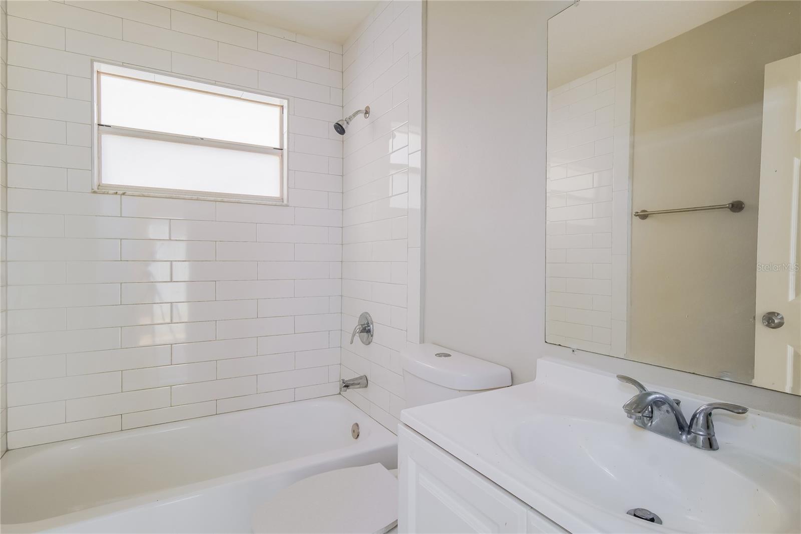 FRISCO BAY - Residential Lease