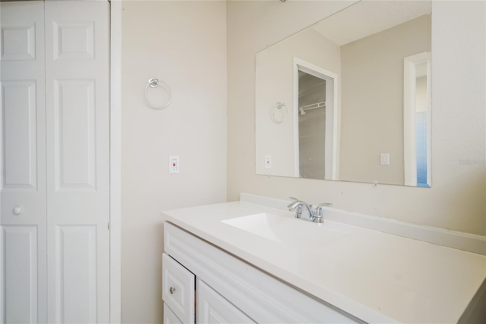 FRISCO BAY - Residential Lease