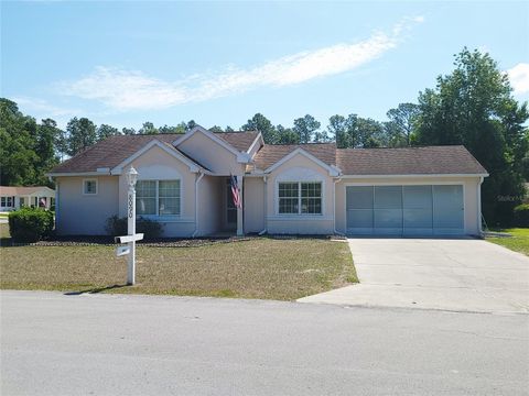Photo of 8090 SW 116th Loop, Ocala, FL 34481 (MLS # OM723791)