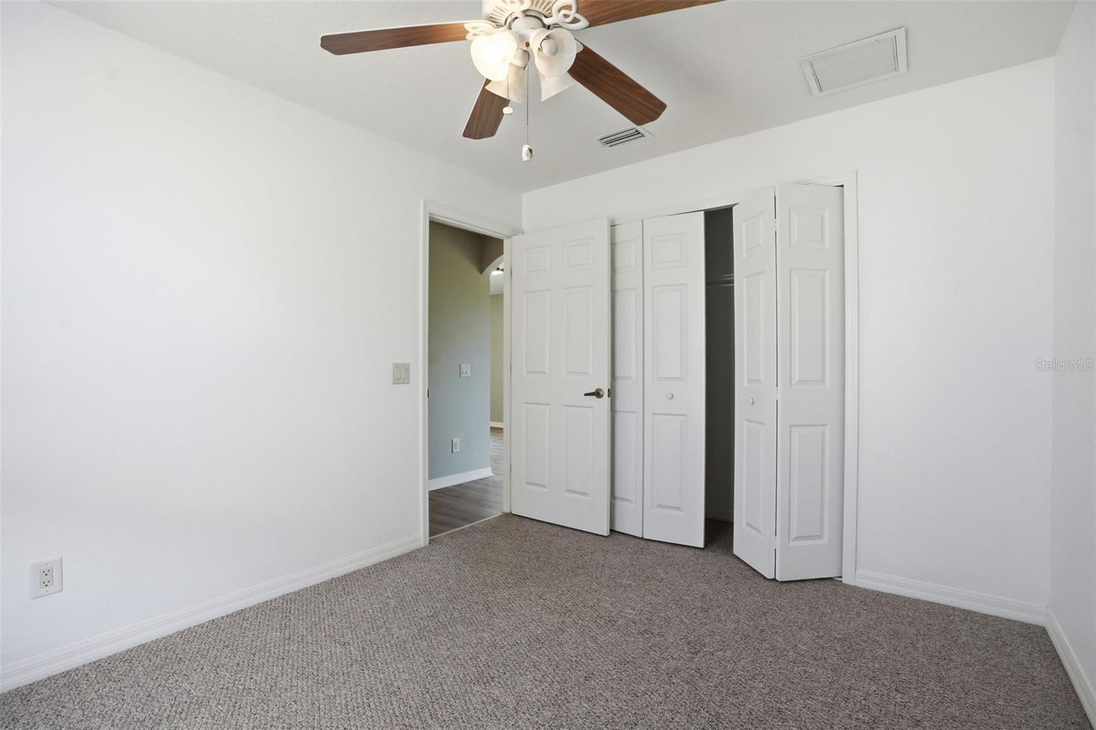 SPRING RIDGE - Residential