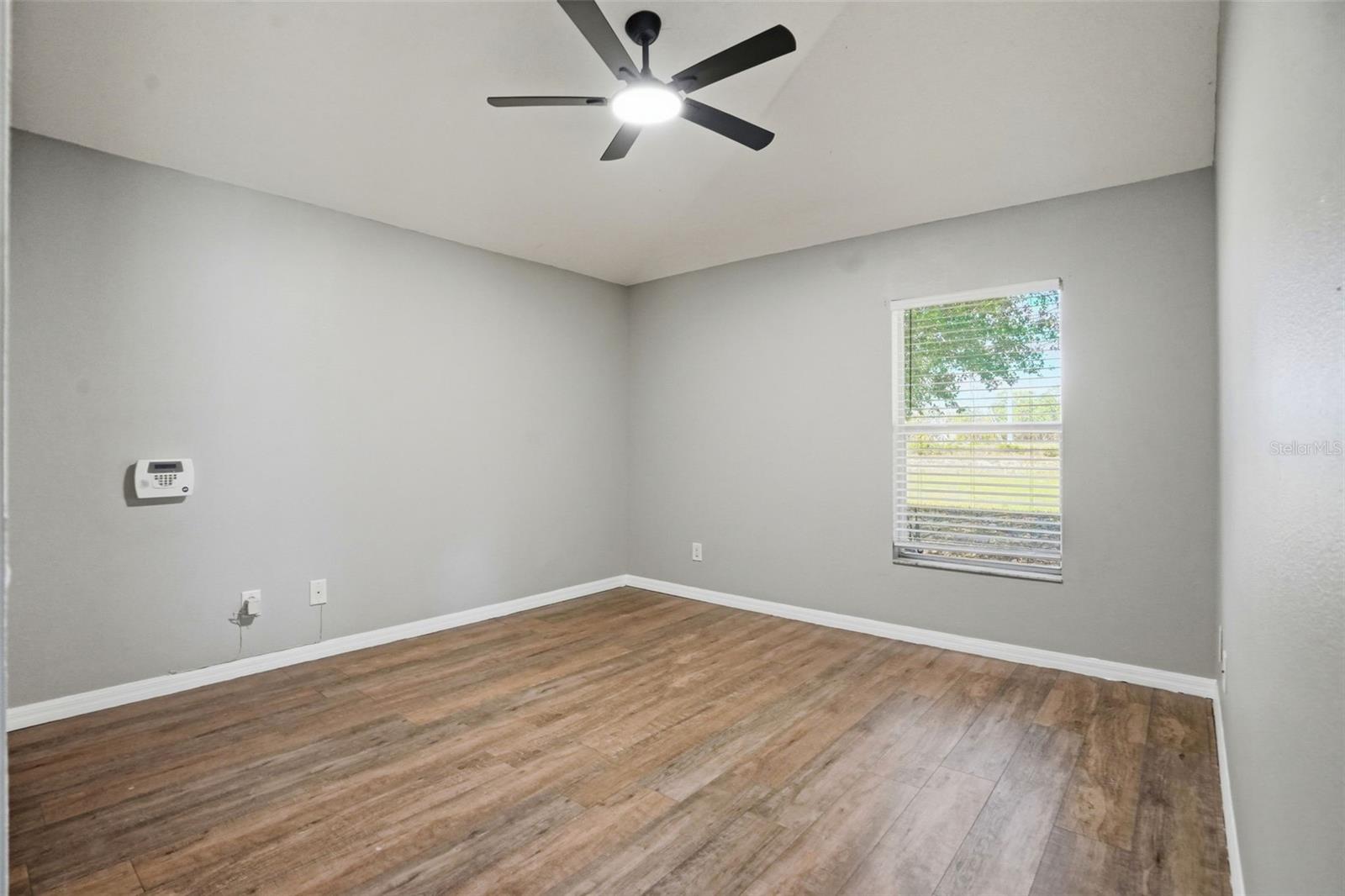 SPRING RIDGE - Residential