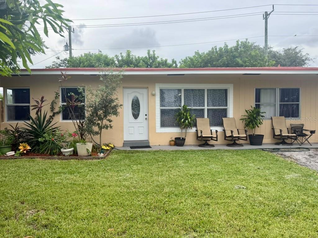 Photo of 2531 NE 7th Terrace, Pompano Beach, FL 33064 (MLS # TB8552241)