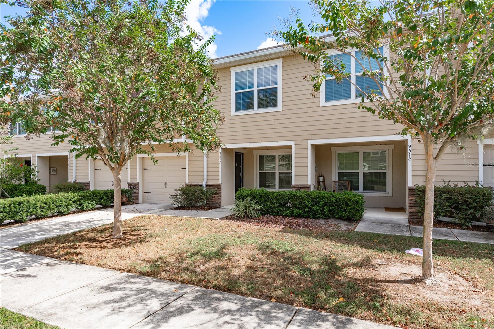 LANDINGS AT ALAFIA - Residential