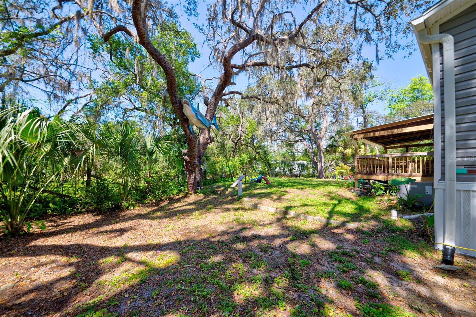 MOON LAKE ESTATES - Residential