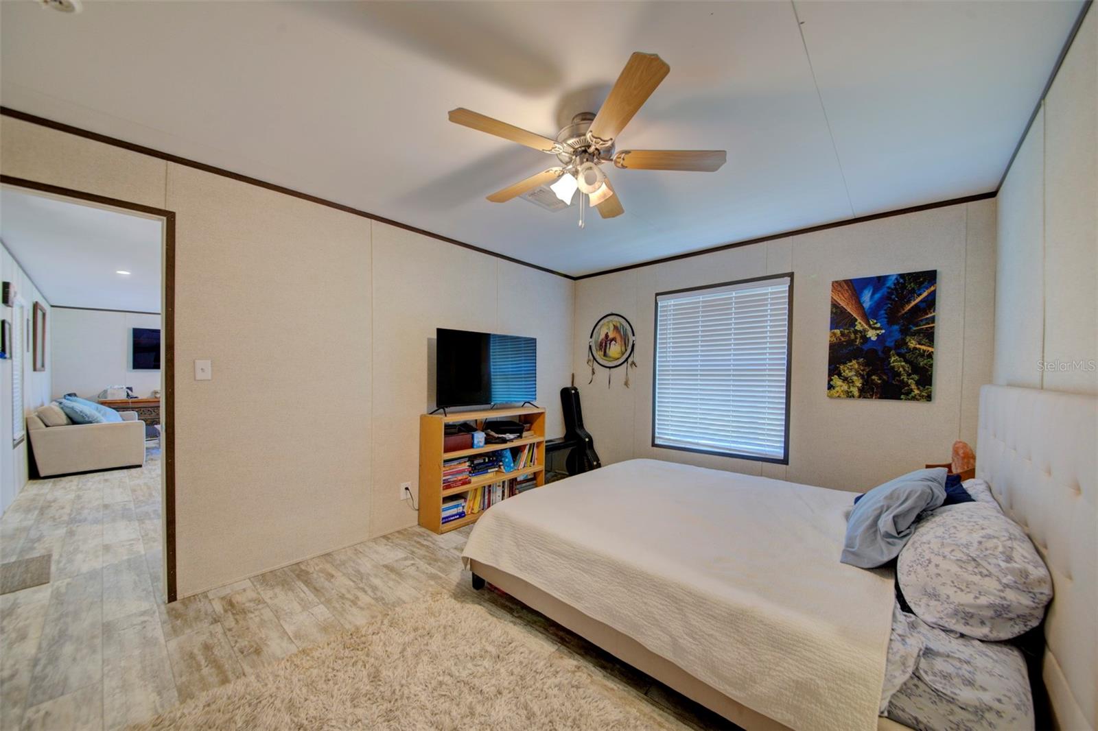 MOON LAKE ESTATES - Residential