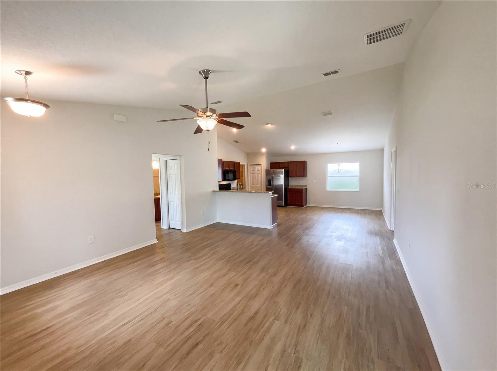 BENJAMIN ESTATES - Residential