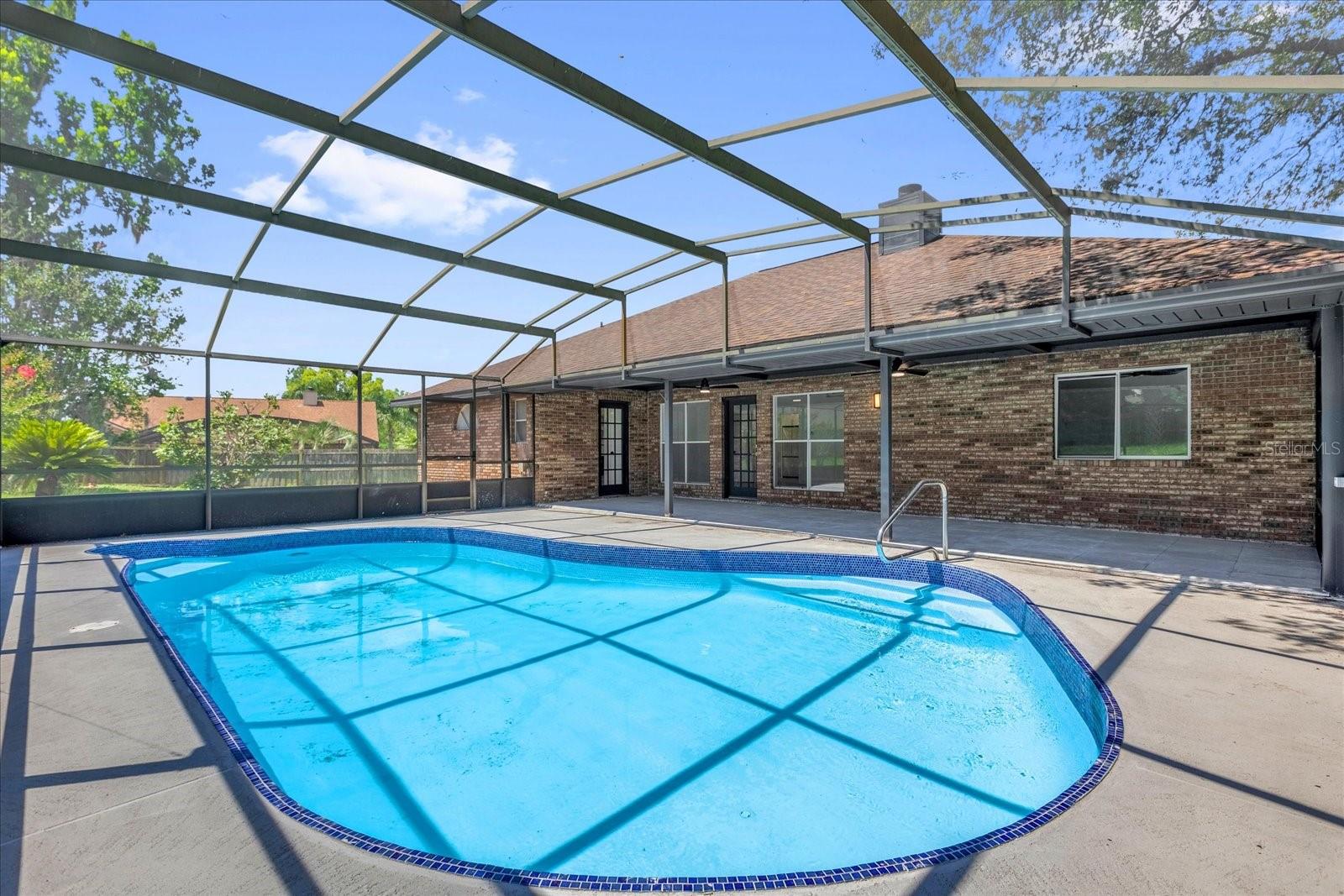 3 PINE GLEN DRIVE
