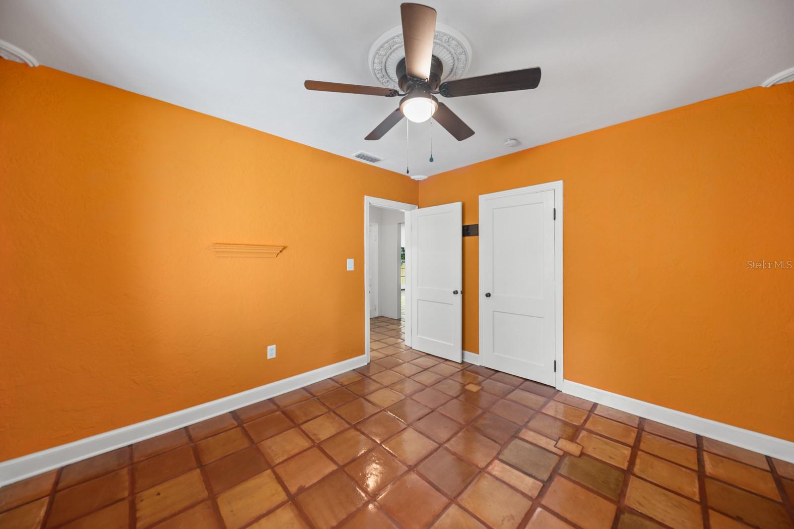 MACKLES - Residential Lease