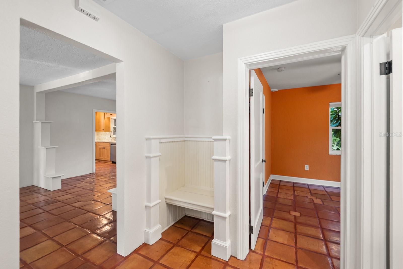 MACKLES - Residential Lease