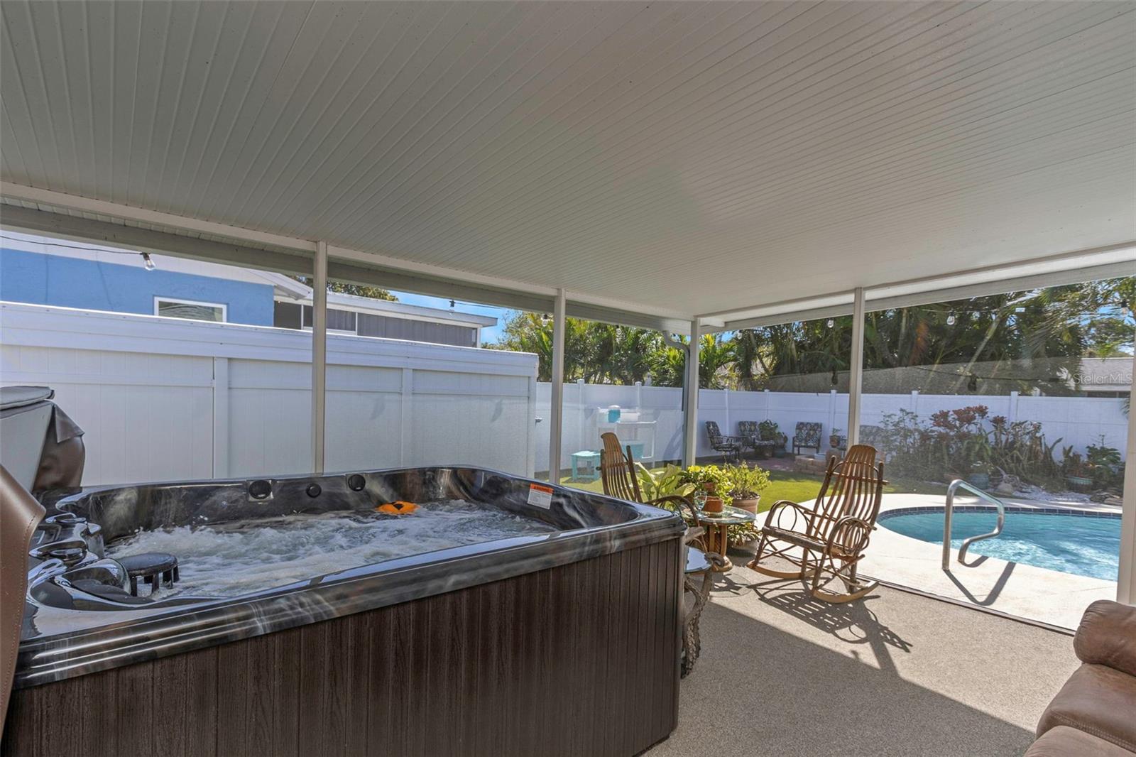 INDIAN ROCKS VILLAGE 3RD ADD - Residential