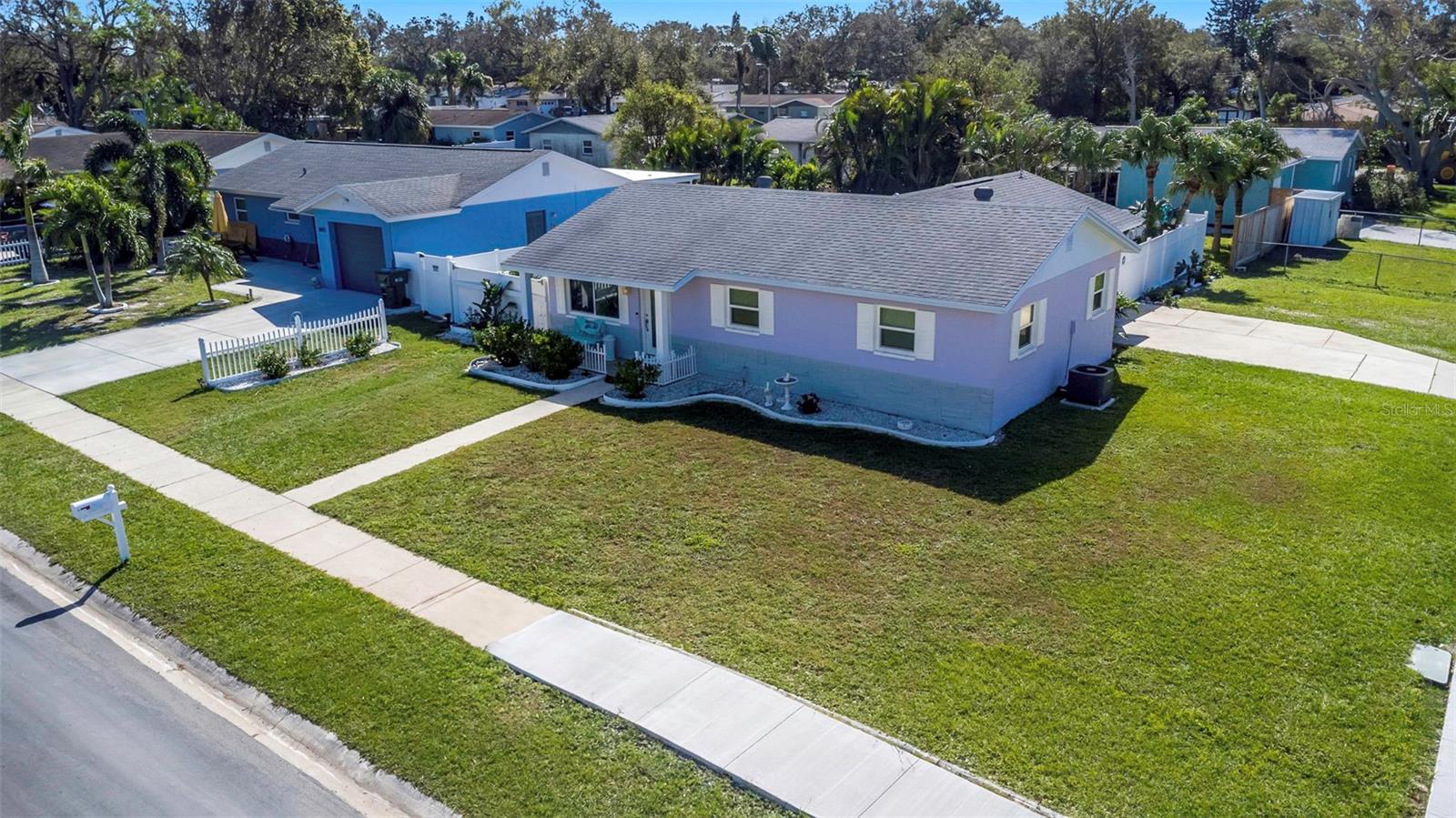 INDIAN ROCKS VILLAGE 3RD ADD - Residential