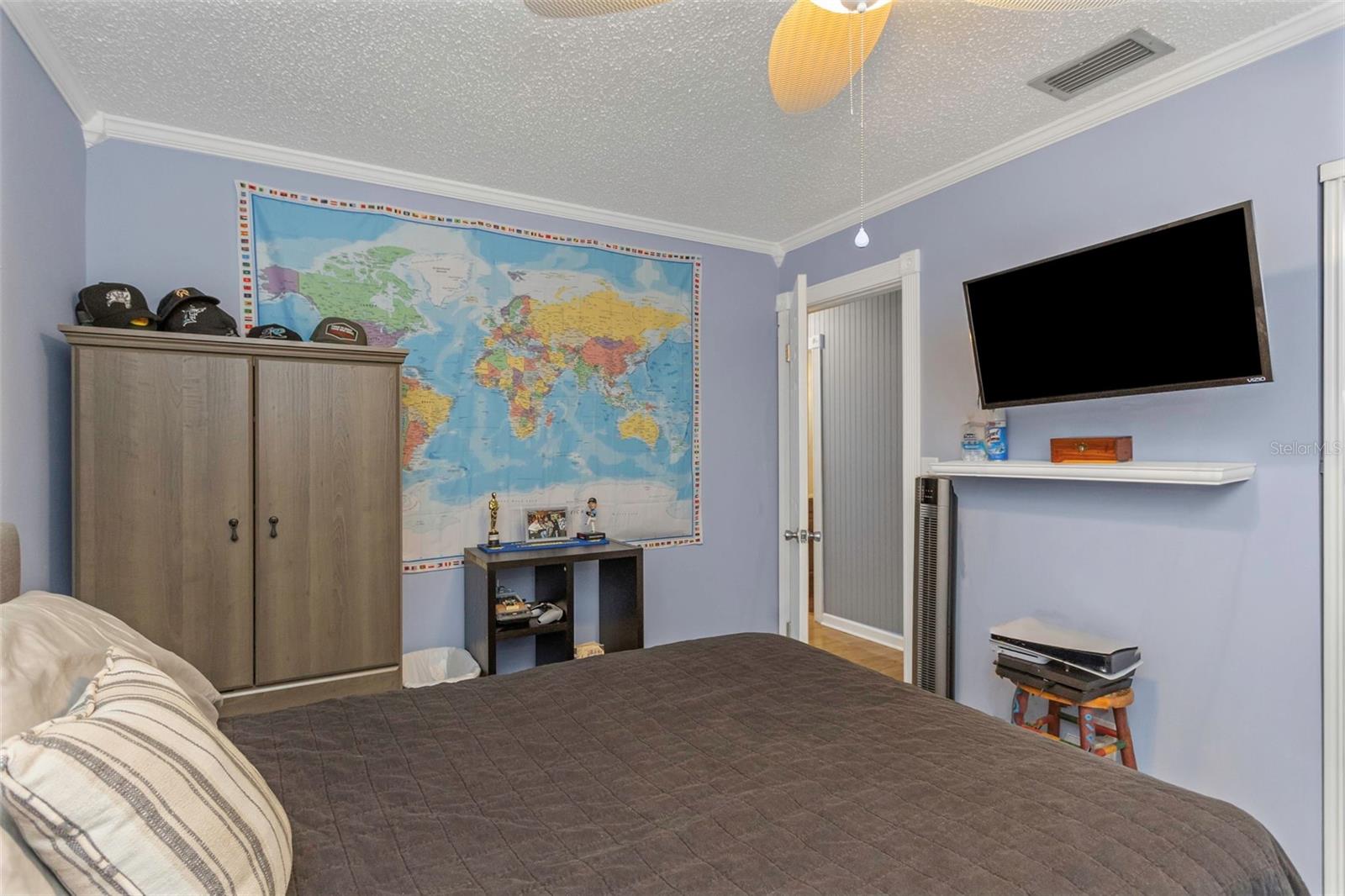 INDIAN ROCKS VILLAGE 3RD ADD - Residential