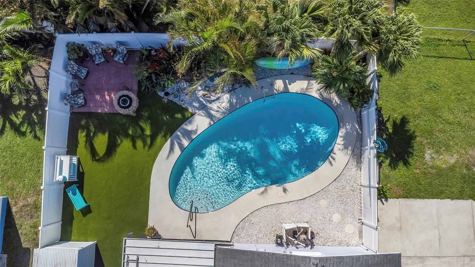 INDIAN ROCKS VILLAGE 3RD ADD - Residential