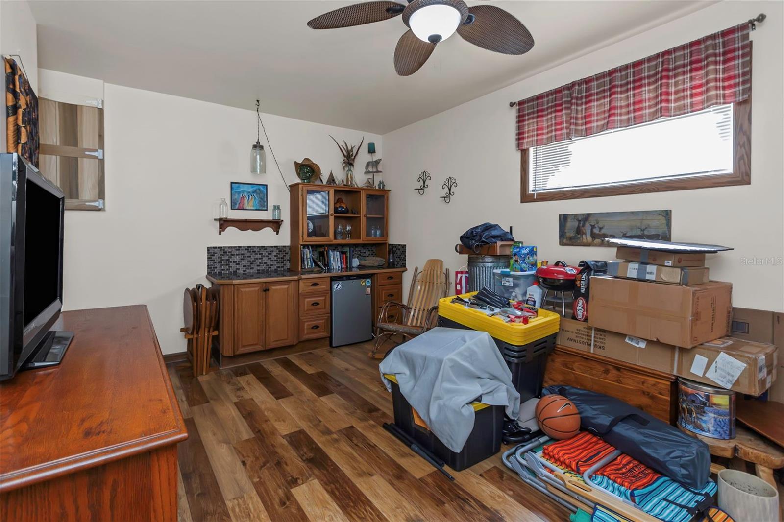 INDIAN ROCKS VILLAGE 3RD ADD - Residential