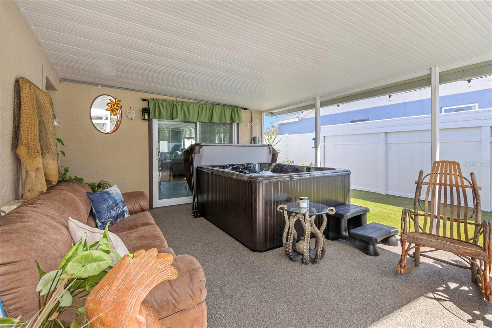 INDIAN ROCKS VILLAGE 3RD ADD - Residential