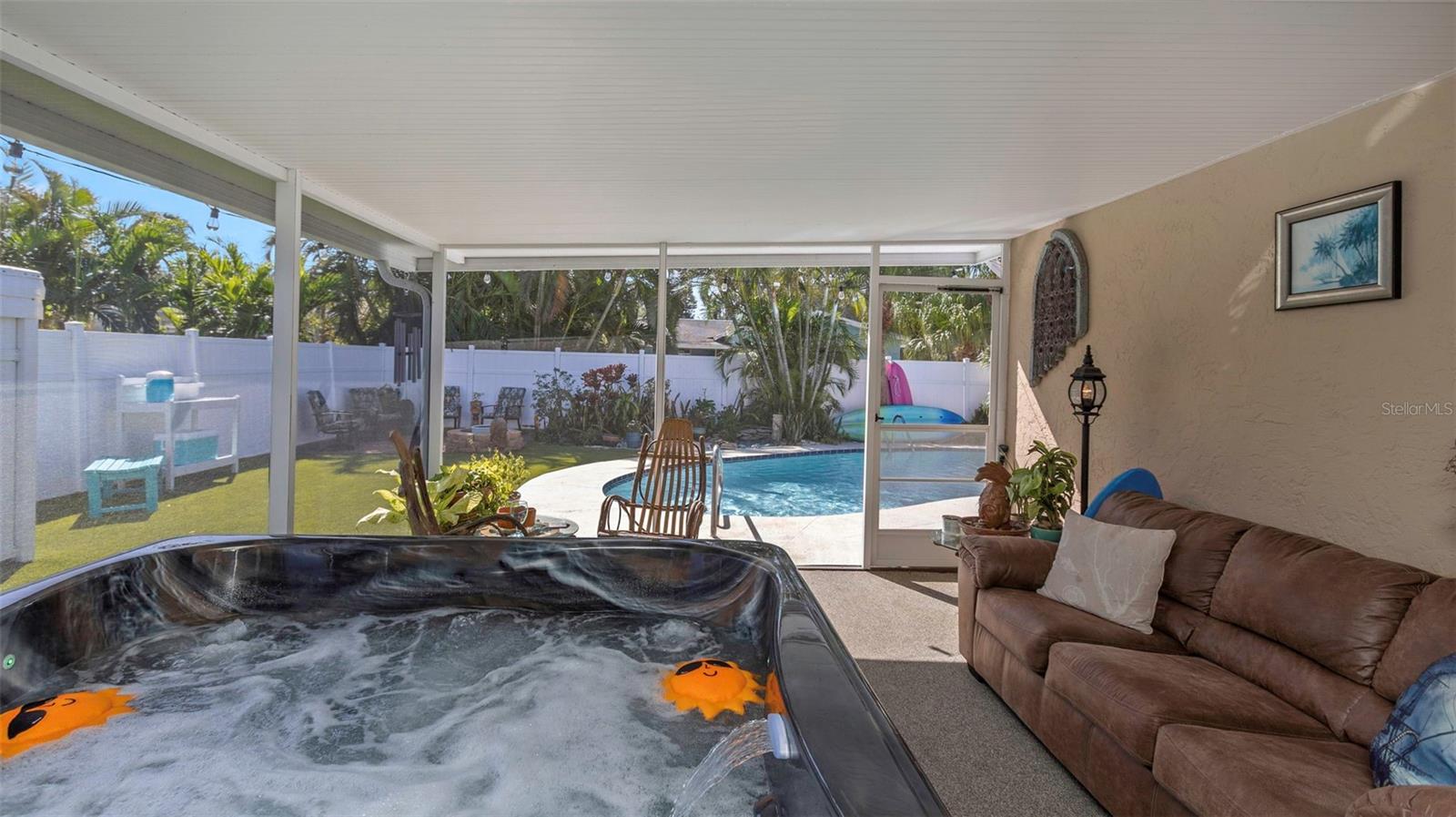 INDIAN ROCKS VILLAGE 3RD ADD - Residential