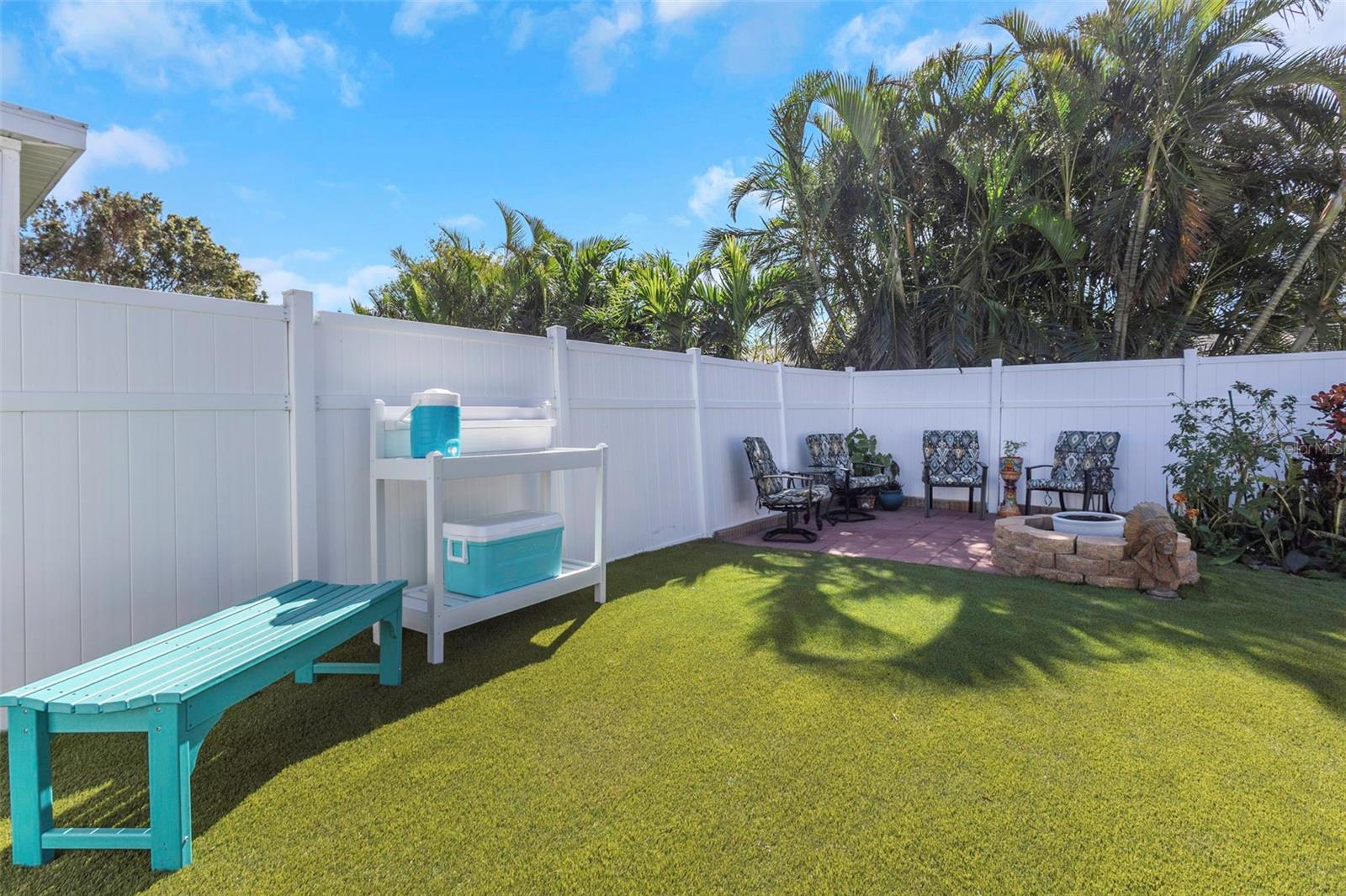 INDIAN ROCKS VILLAGE 3RD ADD - Residential