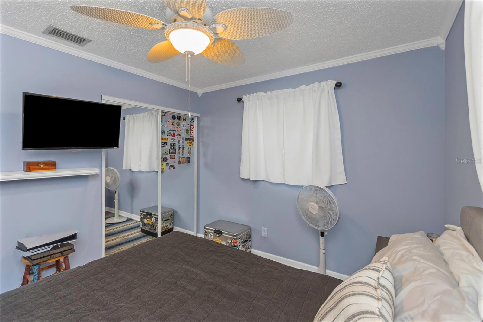 INDIAN ROCKS VILLAGE 3RD ADD - Residential