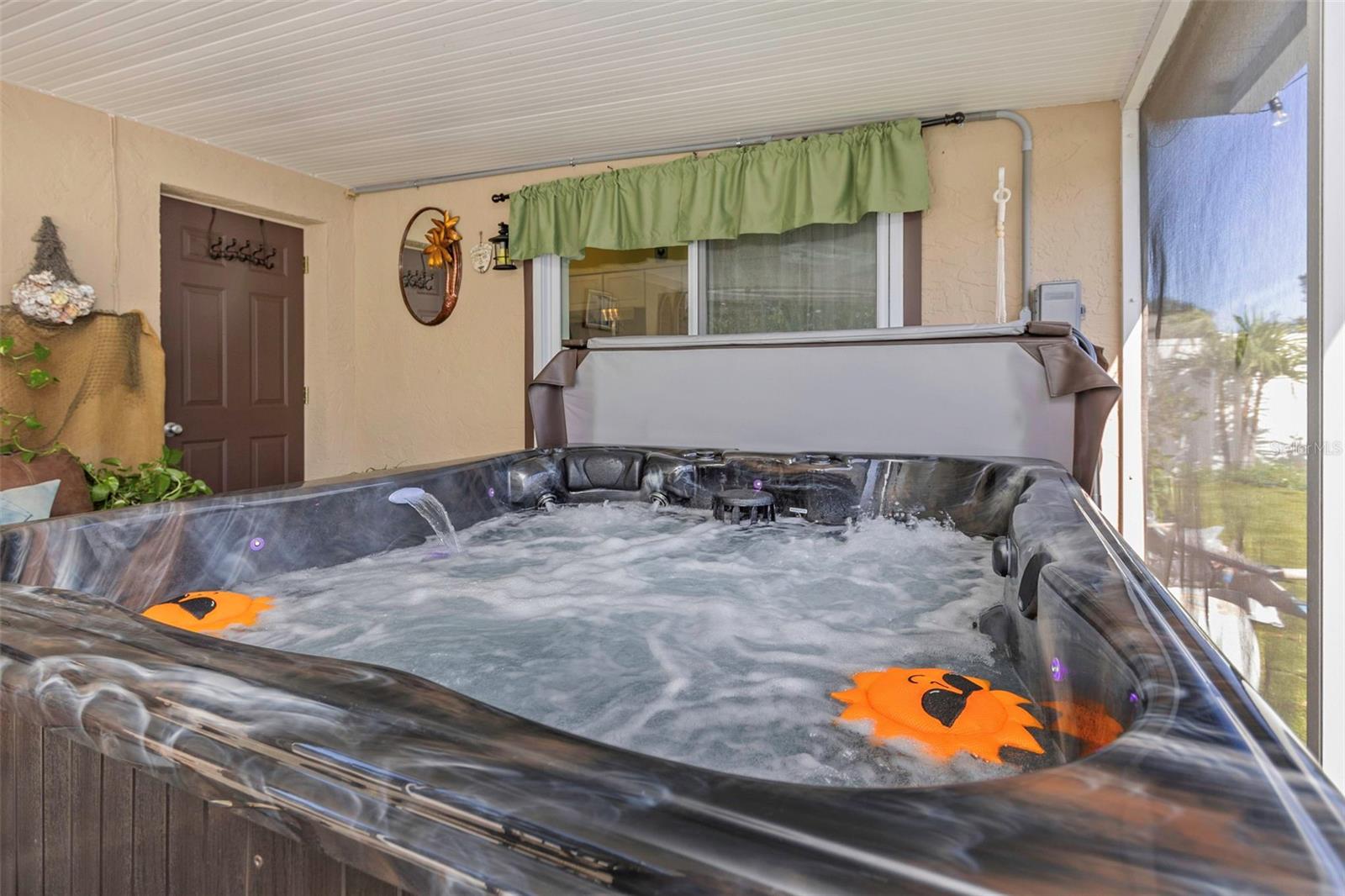 INDIAN ROCKS VILLAGE 3RD ADD - Residential