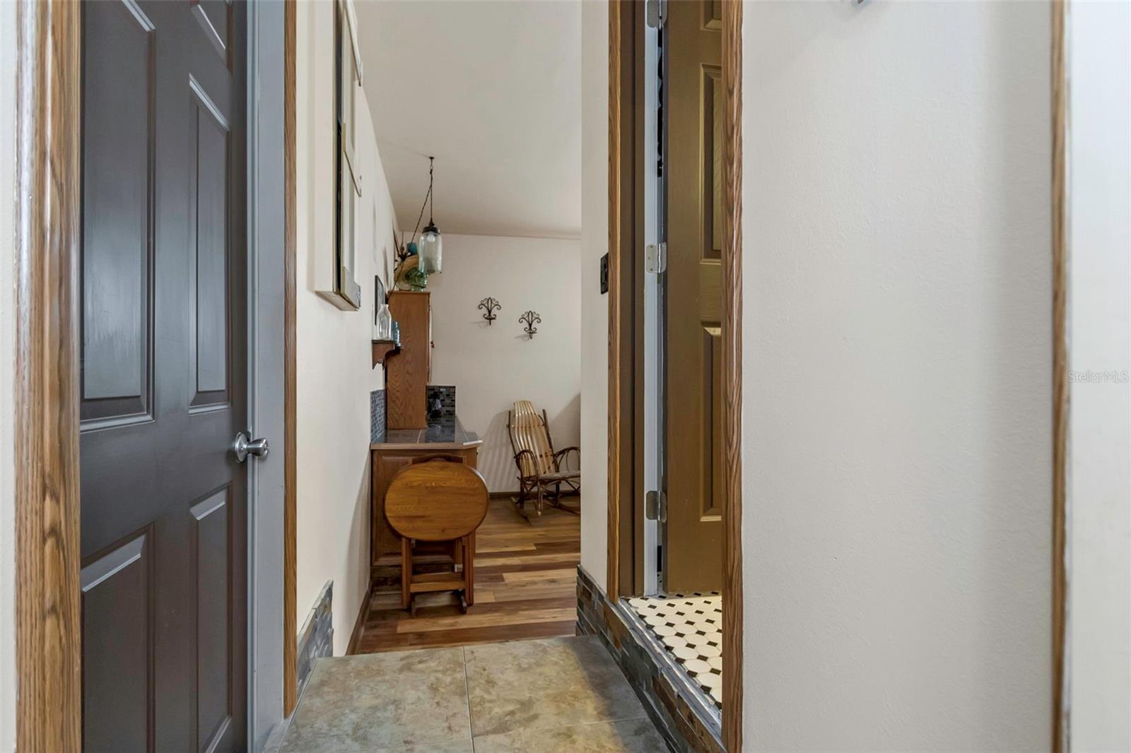 INDIAN ROCKS VILLAGE 3RD ADD - Residential